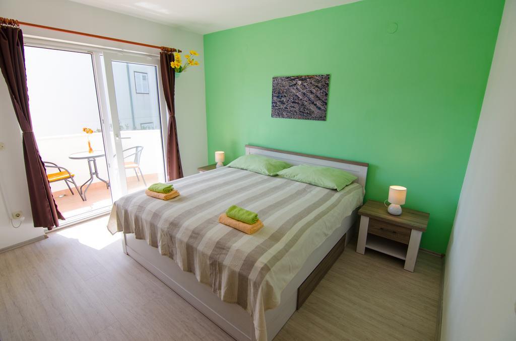 Apartman Milena Apartamento Primošten Exterior foto